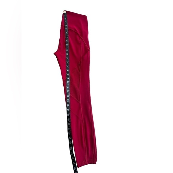 Lululemon Athletica X Barry’s Leggings Size 4 Ruby Red mesh and pockets - Picture 4 of 6